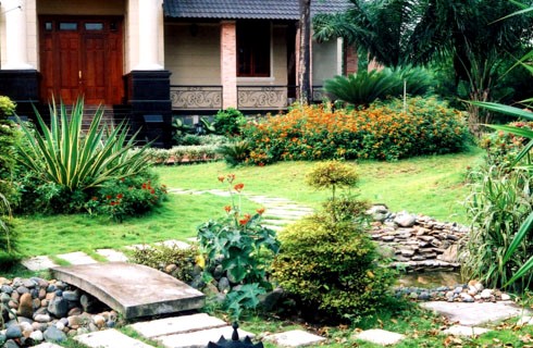Nguyên tắc thiết kế sân vườn theo phong thủy -Cây xanh Thăng Long